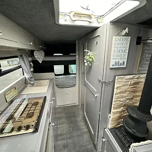 Retro Camper Hire Campingplatz